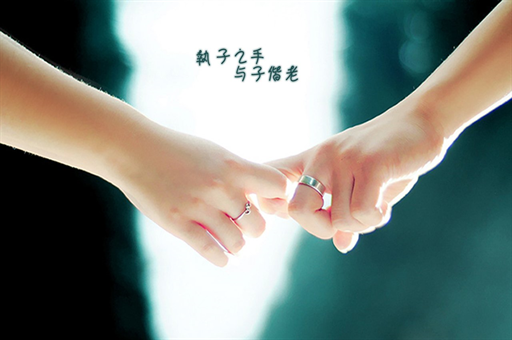 戚薇与李承铉，守护Lucky的真情流露